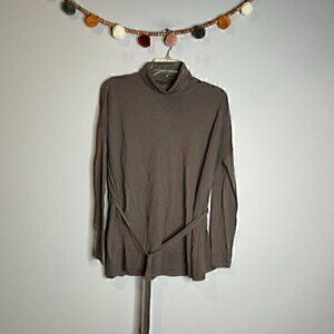 Garnet Hill taupe Merino Wool mock neck sweater